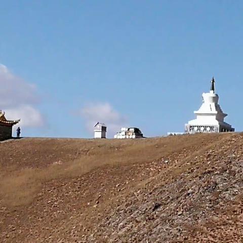 2018年10月11日，由张掖至祁连县。翻越祁连山，游卓尔山。