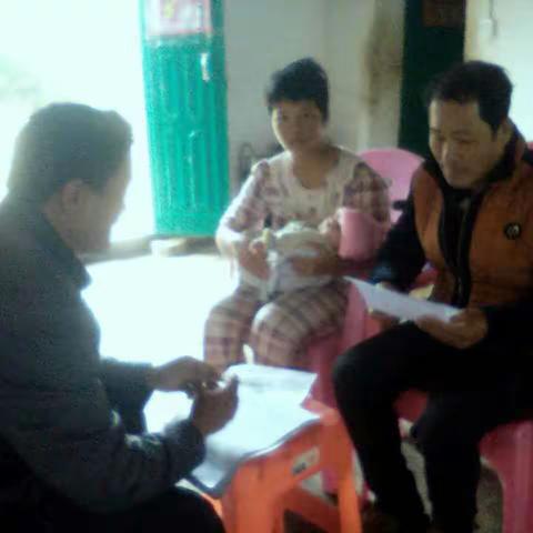 博厚镇计生办组织计生员开展‘国奶扶贫工程’调查与宣传工作