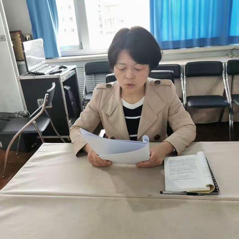 灞桥区中医医院党支部召开“不忘初心、牢记使命”主题教育