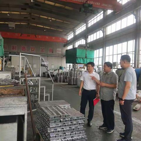 潞州区总工会深入辖区重点企业督导“五小”竞赛活动