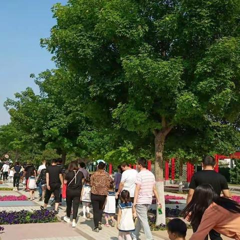 海贝幼儿园💕童心绽放🎉亲子同乐👪