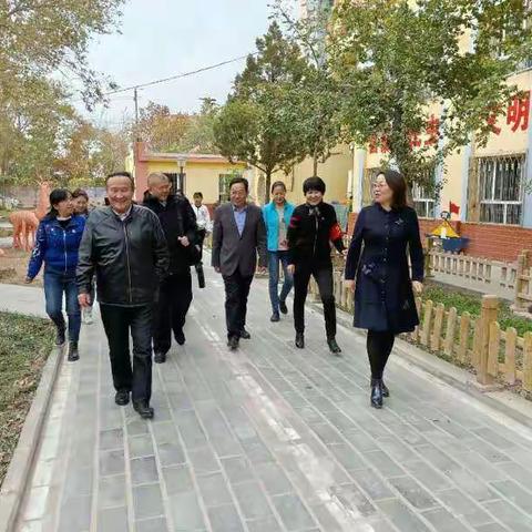 👏👏👏自治区领导莅临库尔勒市第四幼儿园👏👏👏👏