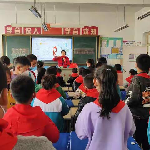 蓬莱区村里集小学“喜迎二十大 争做好队员”建队日主题活动
