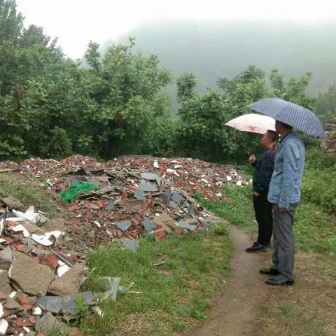 古观音禅寺建筑垃圾临时堆放问题