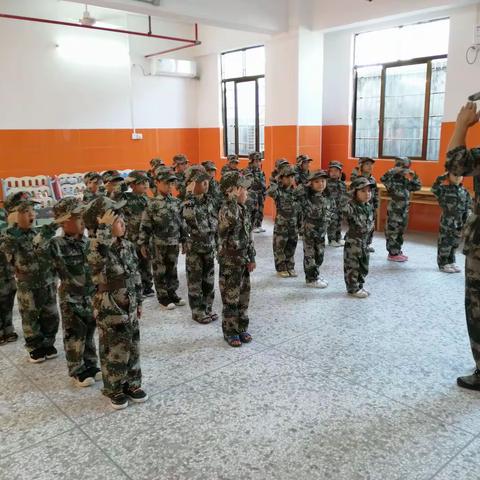 新星幼儿园大班——爱国主义教育周军训活动精彩回顾（2）