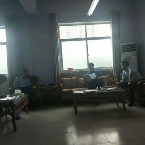 区委常委、组织部长李振伟  到许由街道办事处调研项目建设工作