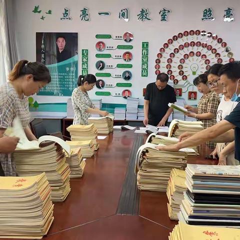 作业检查展风采  务实常规提质量———记政北中学八年级期末教案作业检查