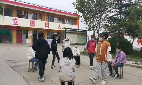 岩峪学校2022级毕业留念