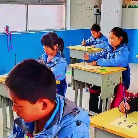 翰墨飘香浸润心田，笔走乾坤传承经典---百良镇北尹小学“书法社团”活动纪实