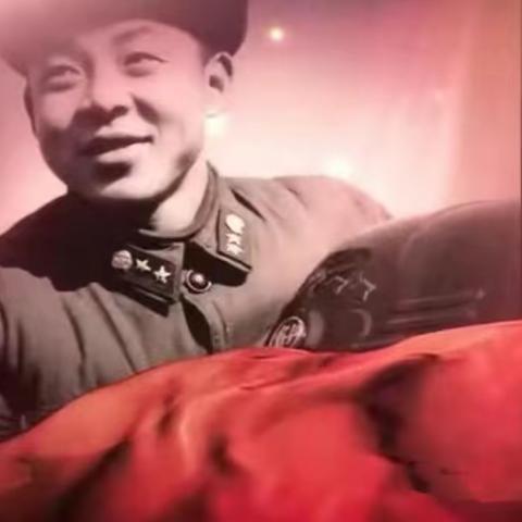 【三园】党史学习教育系列活动：亲子绘本推荐《雷锋的故事》