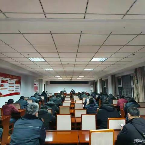 峰峰住建局多措并举开展整治裸土裸地专项行动