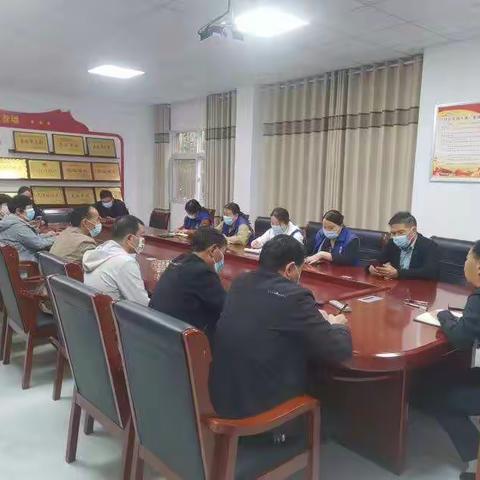 疫情防控中的“蓝马甲”