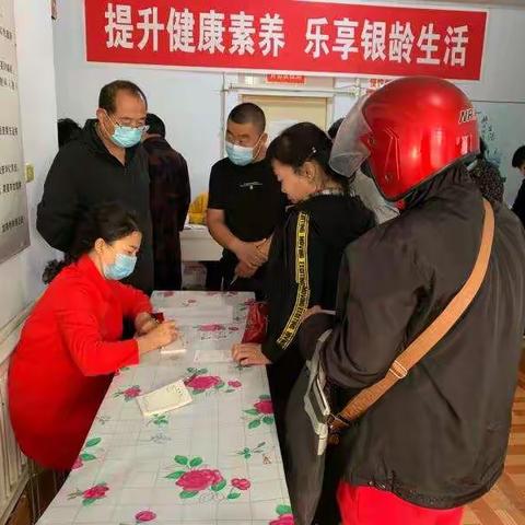 关爱社区党员 免费体检暖人心