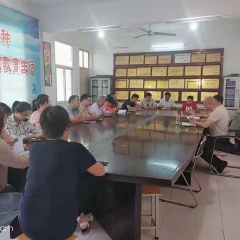 交流促成长 教研助提升 —— 后河镇毕业班小学数学大教研活动