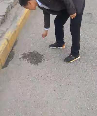 鄠邑区总工会开展“大擦洗”活动―区总工会“路长制”工作动态