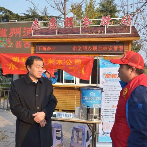 周海平主任明查暗访督导创卫工作