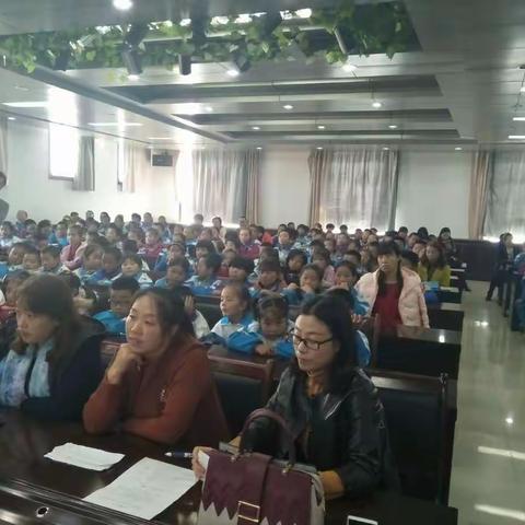 西吉县第二小学，师生同台民族团结一家亲演讲比赛活动