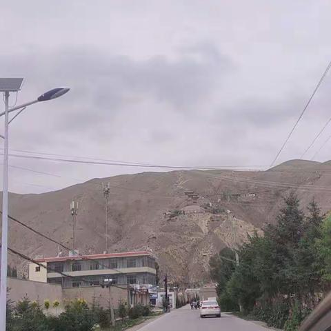 祁连山脚下生活，避暑圣地