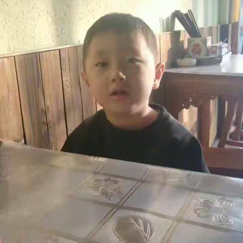 高梓铭打卡特别节日——清明节