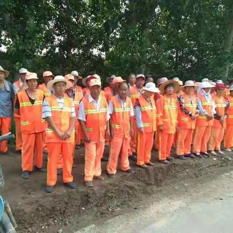 一身汗水一身土，一份付出一份情！高温酷暑烈日下，美丽广饶勇争先！