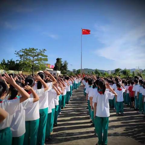 大手拉小手，助力幼小衔接第一步——一年级新生入学准备指南