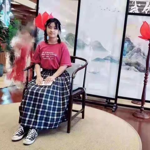 格华美语言班参加省朗诵协会举办的[风雨同舟，河南加油隔空诗歌朗诵会]作品展示