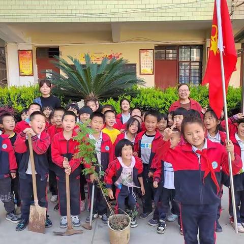 相逢植树节，爱在春天里——文山市喜古乡喜古小学植树节活动