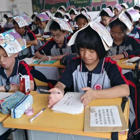 【一颗红心，一手好字】张家口博文实验中学天津班初一年级练字教育