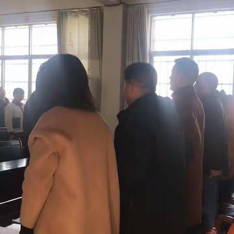 余江三小召开第二届第二次教职工代表大会