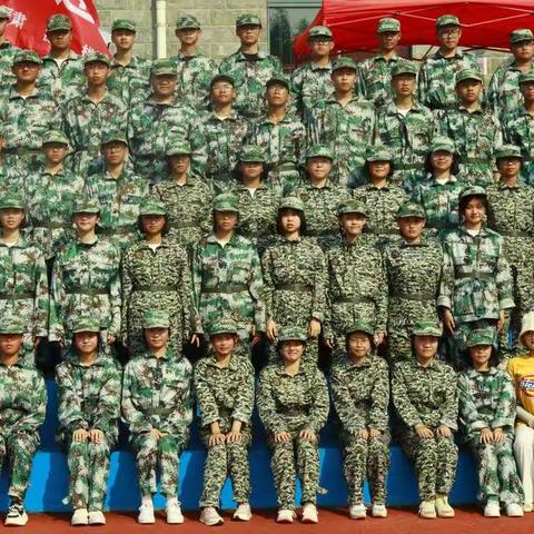 严格训练，严格要求