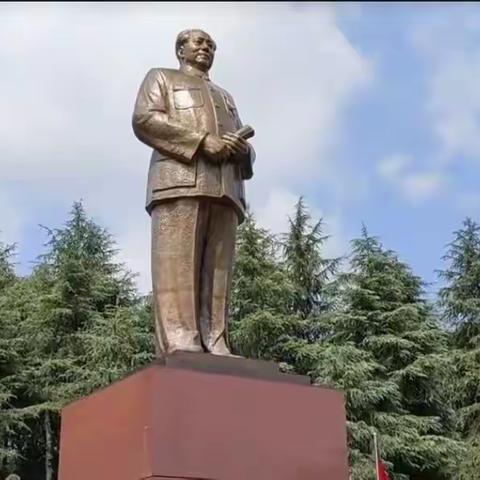 纪念伟大领袖毛主席诞辰129周年！