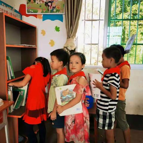 你认真的的样子最可爱😊——银坑镇周庆小学王莎莎