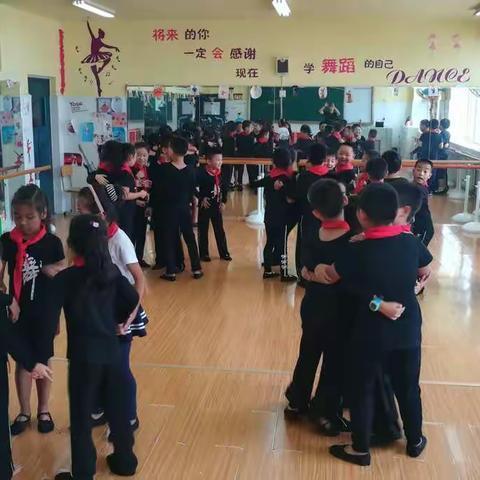 “我”的戏剧课——一个都不少的课堂