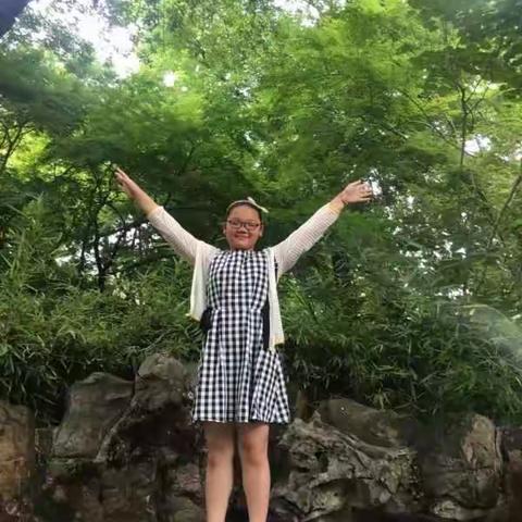 一母同胞六兄妹，喜看我们孙子辈，父母泉下显神灵，今年喜添三宝贝！