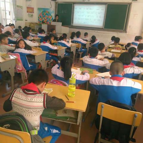 海口市龙峰实验小学二年级常规检查反馈