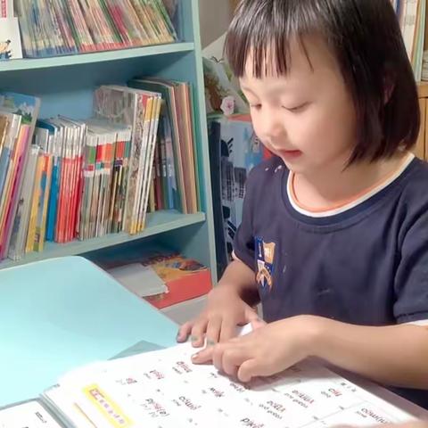 Eva王艺涵 D300次打卡❤️【230807-09】（2109期 万思乐学 小西妈）双语工程❤️/赫斯顿/大咖素质训练营/