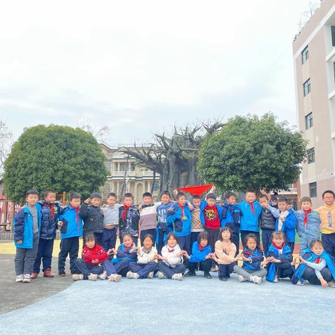 游戏润童年，快乐伴成长