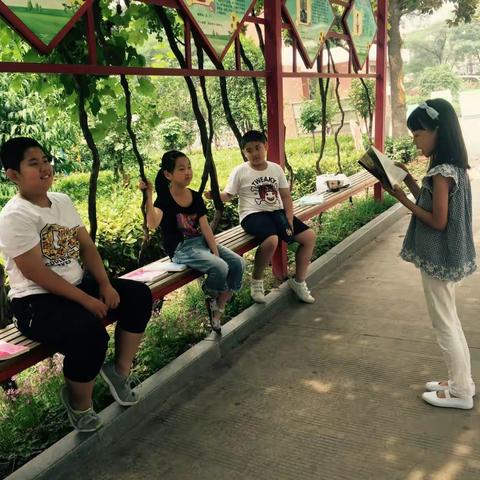 温润心灵 共沐书香 市实验小学三(九)班《朗朗读书社团》 第二期读书会