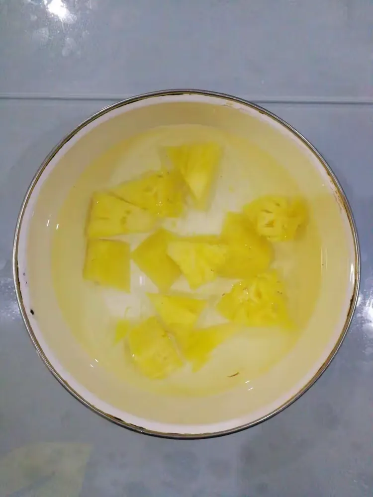 菠萝蜜汁