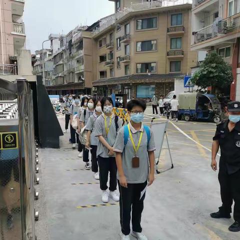 最美的校园，遇见最美的你们