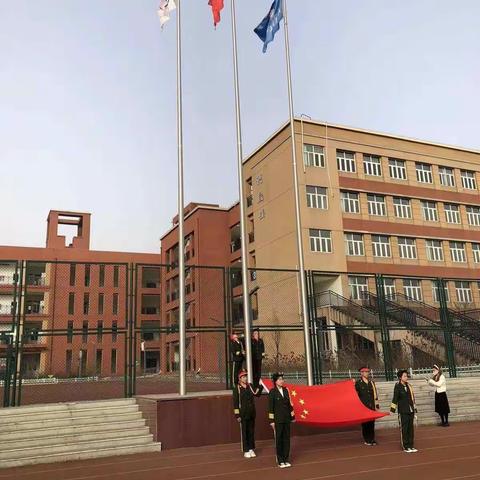 策马扬鞭，问鼎苍穹