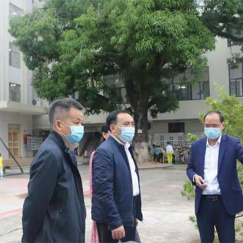 马若义同志到罗定市教师发展中心开展领导干部直接联系服务人才工作