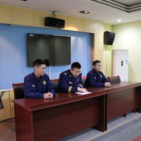 槐荫大队盖泽教导员到美里湖消防救援站督导慰问全体指战员