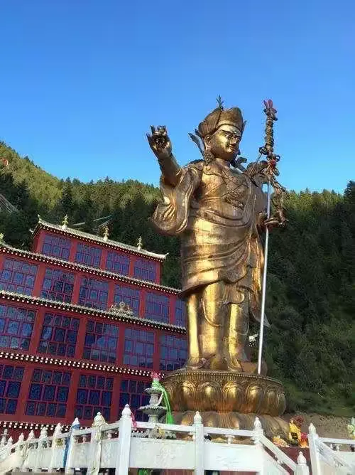 果洛州班玛县灯塔乡