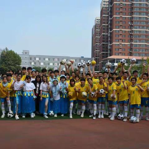 携手同一世界 一起向未来——开滦十中星耀三班最后一次运动会
