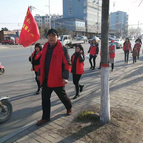 杨庄乡开展“干干净净过春节 ”及返乡大学生寒假社会实践活动