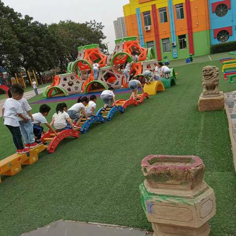 💒合欢花开 萌宝归园 💒 机幼中二班