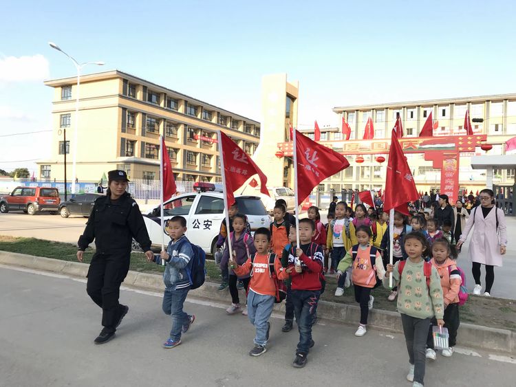 正宁县北辰小学冬季安全告家长书