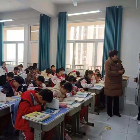 不负春光,温暖前行--记开元小学开学第一天