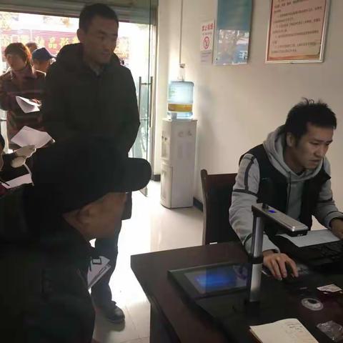 东大街道社会事务办加班加点 全力以赴开展优抚对象信息采集工作